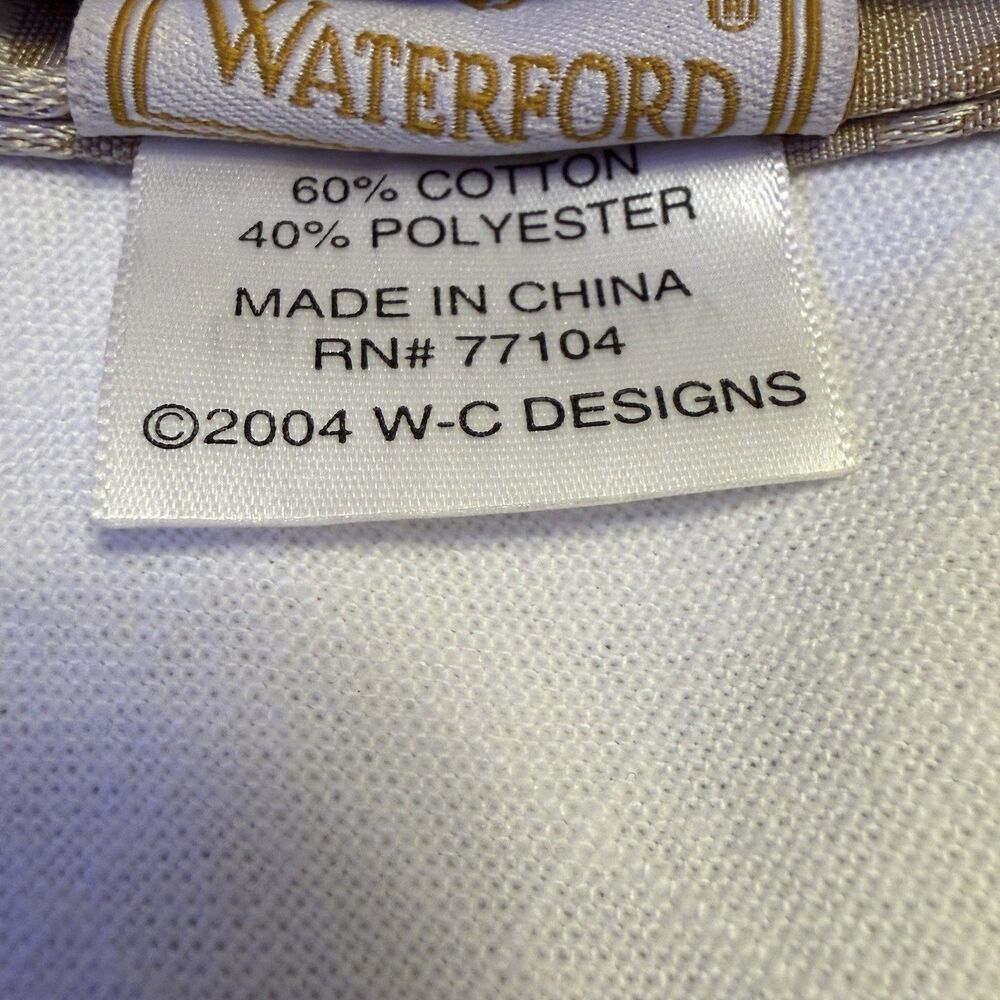 Vintage Waterford Linen Jacquard Table Runner Damask Tassel Cotton Blend 68 x 16 - Picture 7 of 7